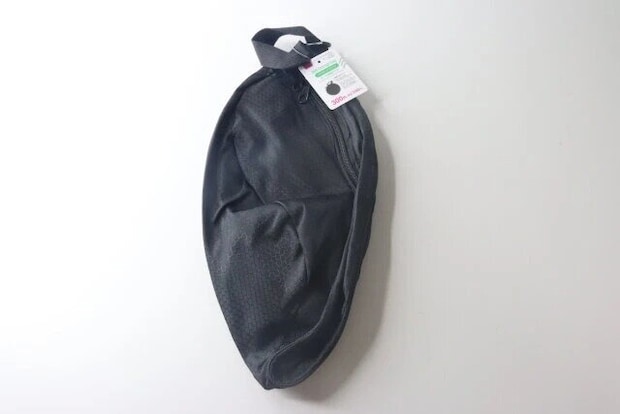 ダイソー　ボール収納バッグ（バスケットボールやサッカーボール）　パッケージ