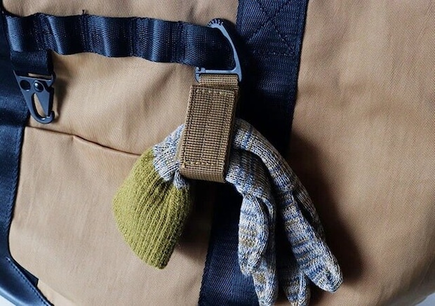 ダイソー カラビナストラップ(三角カン面ファスナー) ダイソー カラビナストラップ(三角カン面ファスナー)