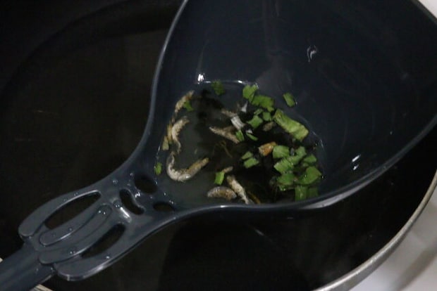 縁がまっすぐなくらげレードル　使用例