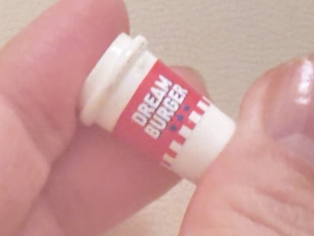 セリア ミニチュアファーストフードバスボール セリアのミニチュアファーストフードバスボールのドリンク