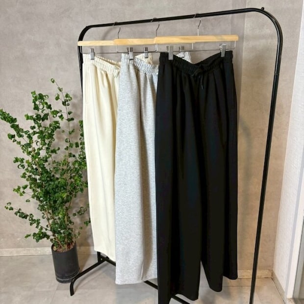 タックスウェットバレルパンツ 2025しまむらレディース大人女性おすすめタックスウェットバレルパンツ