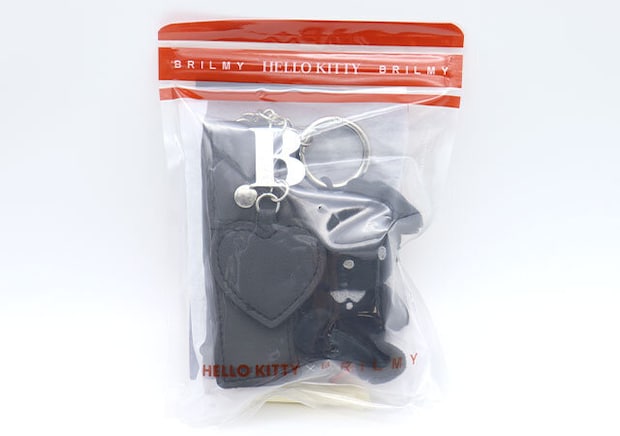 宝島社 ムック付録 HELLO KITTY × BRILMY いつでもササッとお直しできる ズボラに優しいミラー付きリップチャーム BOOK BLACK ver. SPECIAL PACKAGE 宝島社ムック付録のHELLO KITTY × BRILMY いつでもササッとお直しできる ズボラに優しいミラー付きリップチャーム BOOK BLACK ver. SPECIAL PACKAGE1
