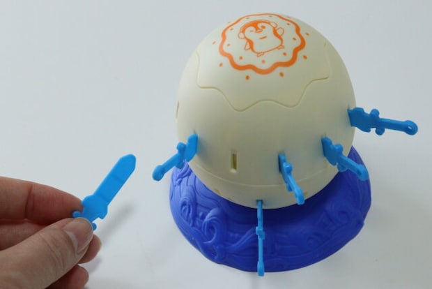 ダイソーのペンギンゲームで遊ぶ