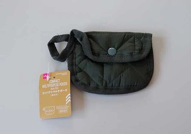 ダイソー　キルトコンパクトマルチポーチ　パッケージ