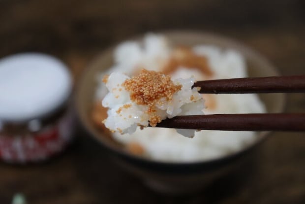 ダイソー　ごはんとまらんらん　明太子　味