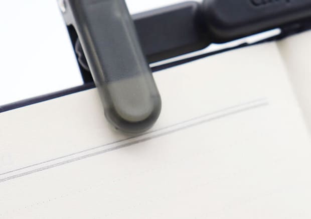 キャンパス ペンのように持ち運べるブッククリップ仕様