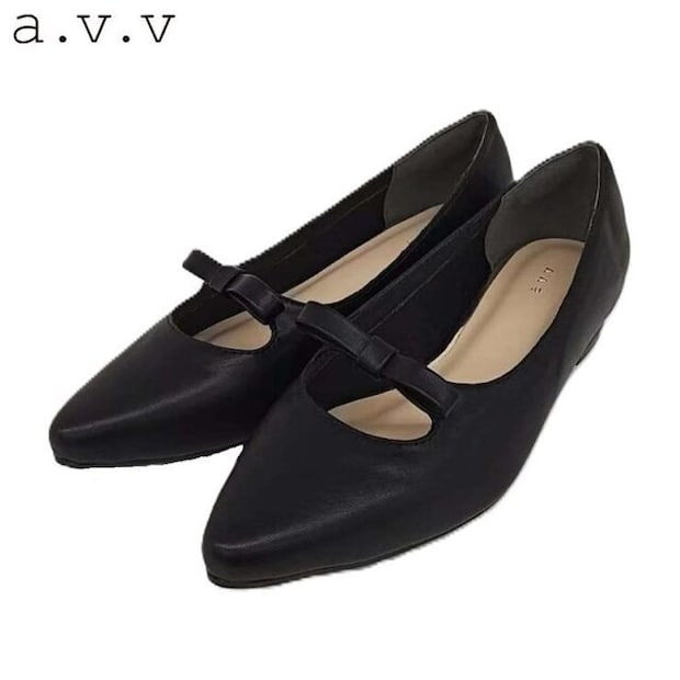 しまむらのパンプス（a.v.v）