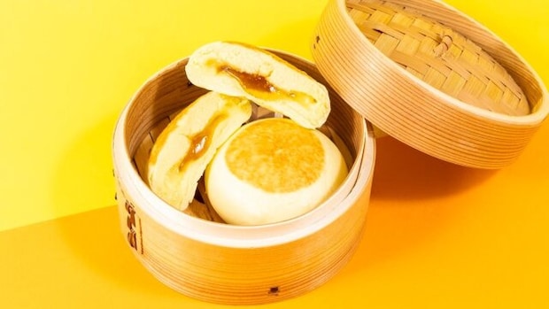 ファミマの森永製菓監修 バター香るホットケーキまん