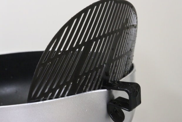 鍋用水切りストレーナー　取り付け