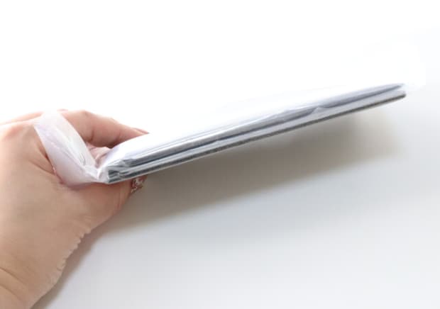 SNSで話題の薄～い名品！ストック問題が一気に解決する100均お掃除グッズ