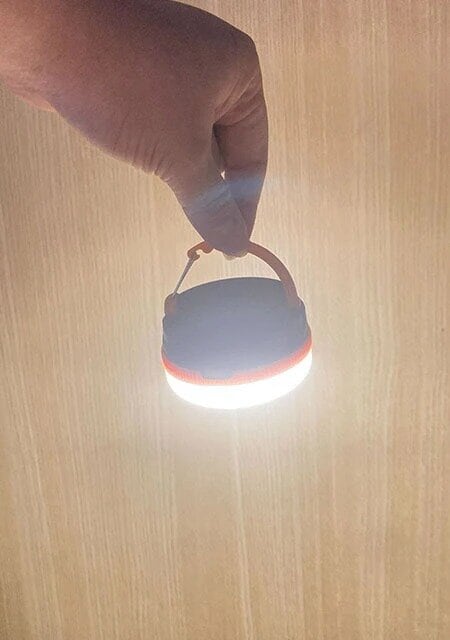 ダイソーの明るいマルチランタンS