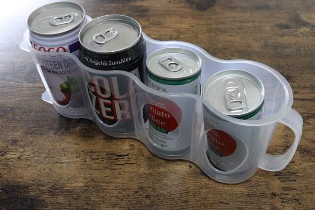 冷蔵庫収納 缶ホルダー C　使用例