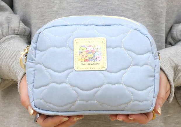 宝島社ムック付録の映画すみっコぐらし 空の王国キルティングポーチ2