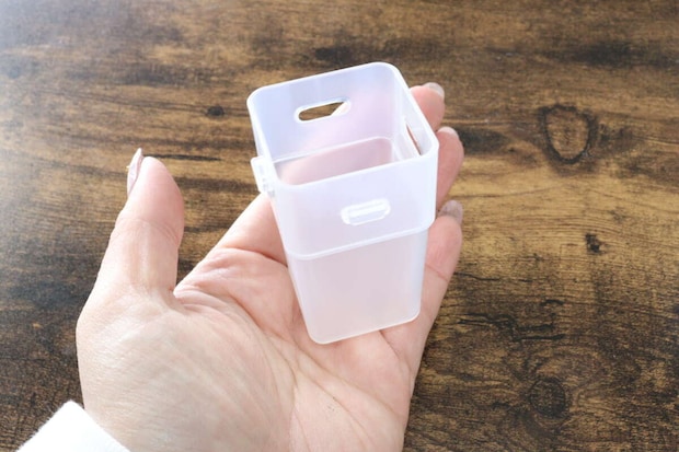 こまごま整理カップS 4P　形状　サイズ感