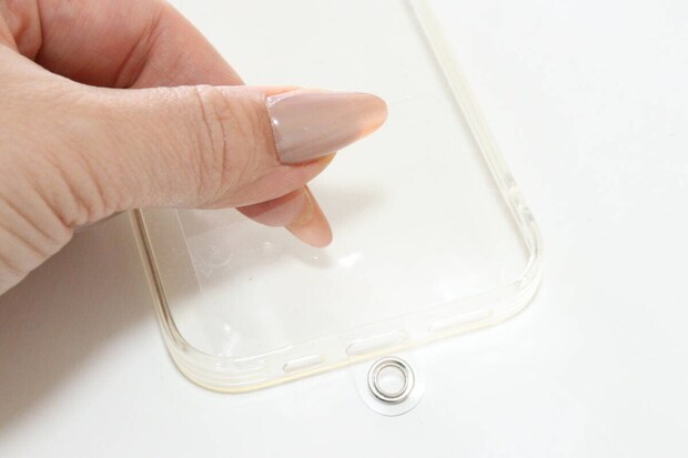 ハンドストラップ（パールリボン、シート付き）　シート装着