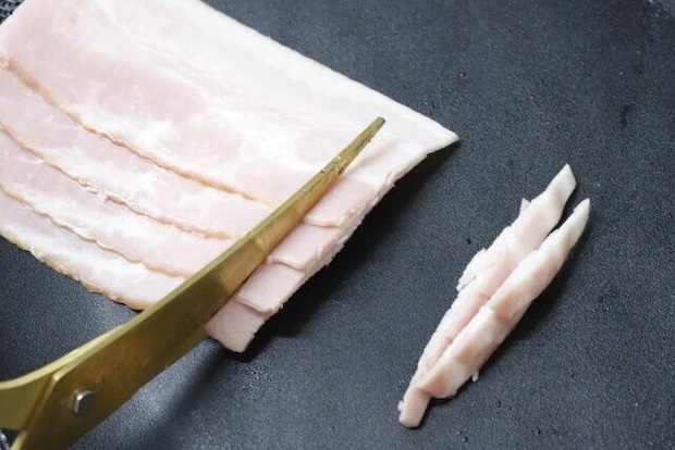 ダイソー　カーブキッチンバサミ（チタンコーティング）