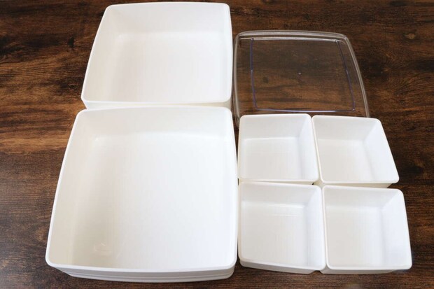 ダイソー　イノマタ　オードブルボックス　2段