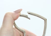 ！最初はでかっ！と思ったけど…便利で可愛い100均キーホルダー