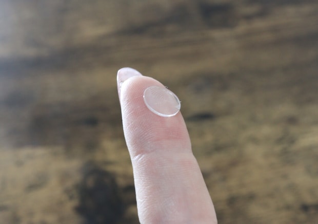 100均のシールが意外な層にも大人気！「そんな使い方が…？！」「専用よりコスパいいじゃん」