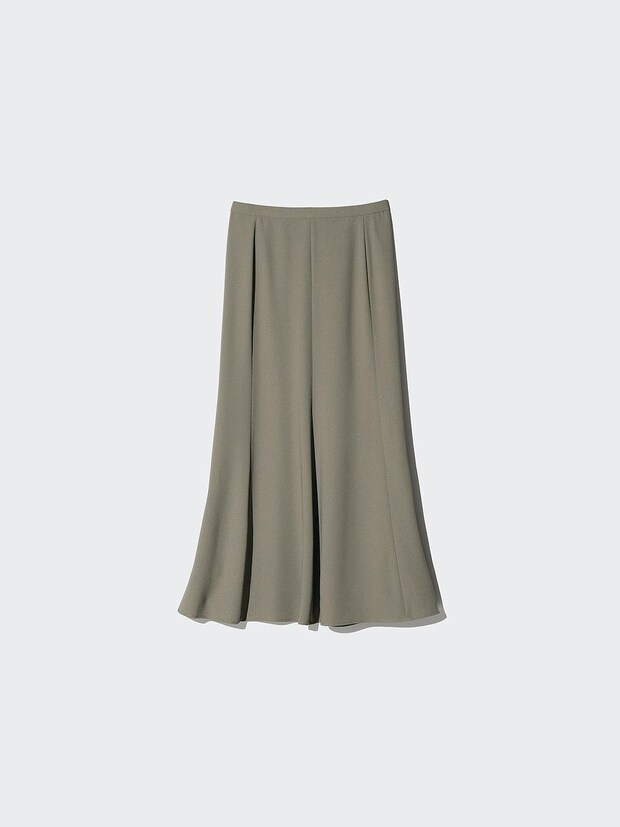 ユニクロのマーメイドマキシスカート