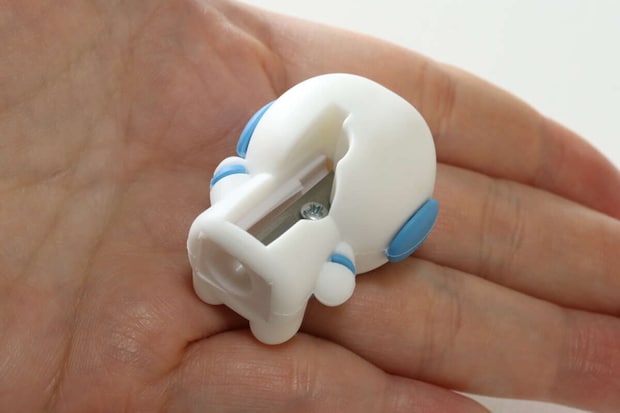 鉛筆削り（宇宙飛行士） ダイソー　背中