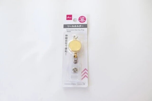 ダイソー リールホルダー(スモールサイズ) パッケージ ダイソー リールホルダー(スモールサイズ) パッケージ