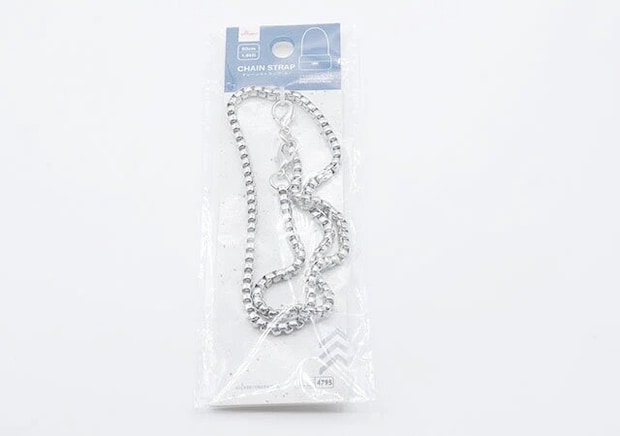 ダイソーのチェーンストラップ（A）のパッケージ