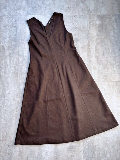 ユニクロブラッシュドジャージーワンピース　DARK BROWN