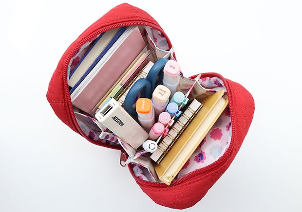 ペコちゃんふわふわキルティングポーチ文房具収納