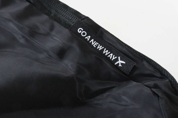 トラベル単層圧縮バッグ（35cm×25cm、BK）　デザイン