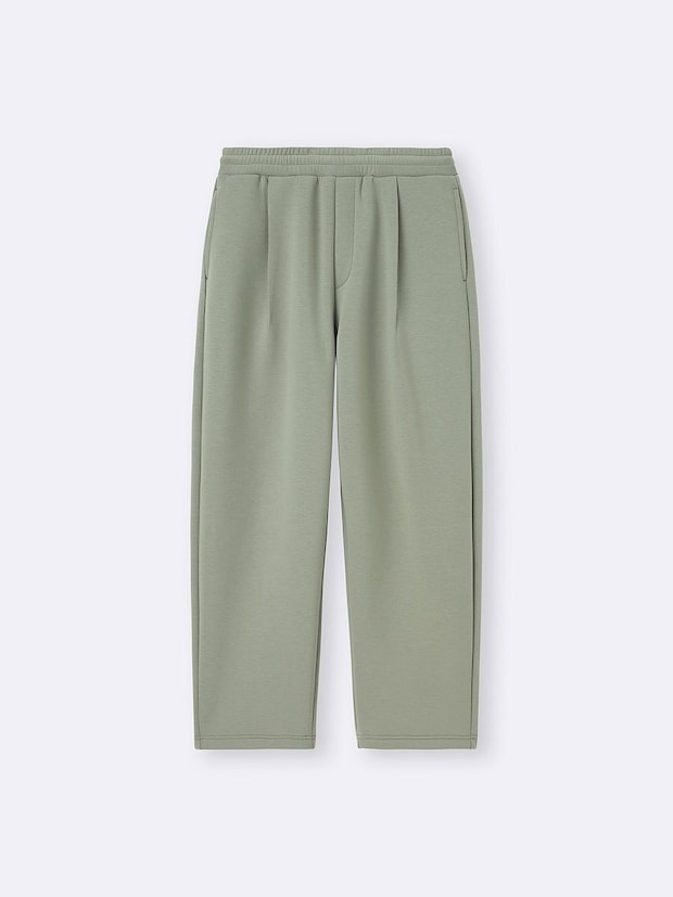 GUのパフスウェットキャロットパンツ