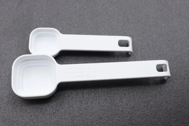 ダイソーの進化系便利グッズ ダイソーの置いて量れる計量スプーン