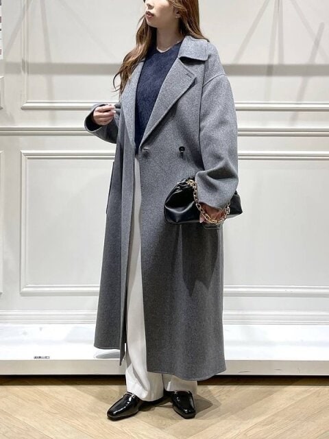 白パンツコーデ4