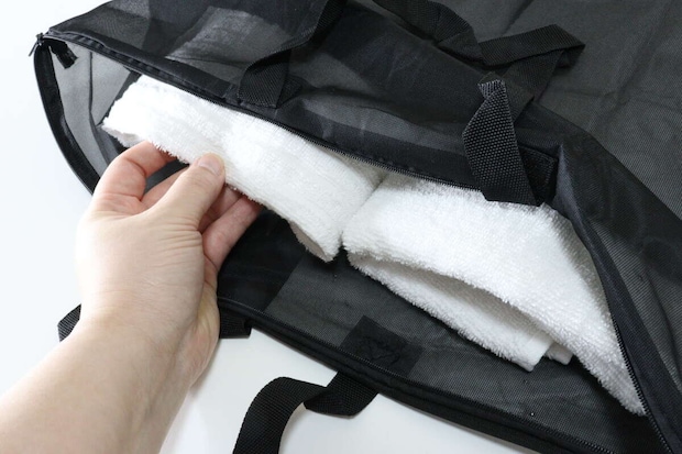 そのまま洗えるトラベルセミワイドバッグ　収納力