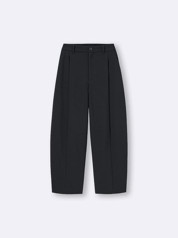 GUのブラッシュドワイドテーパードパンツ