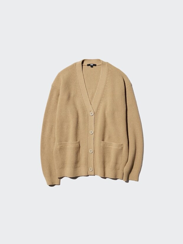 リラックスVネックカーディガン 2025ユニクロ大人女性おすすめリラックスVネックカーディガン