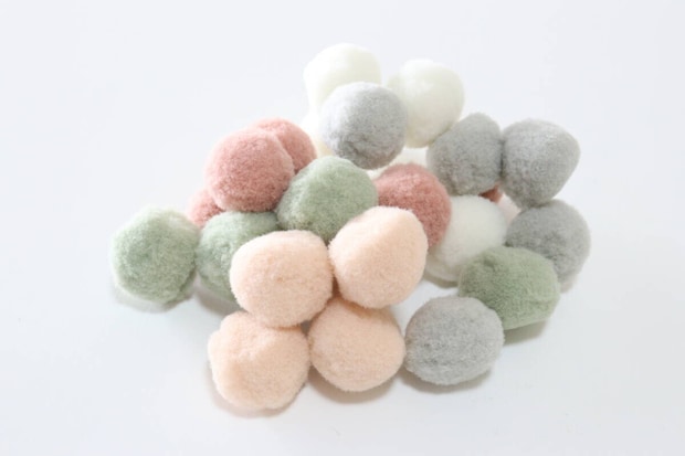 ダイソー　デコレーションボール　ハンドメイド