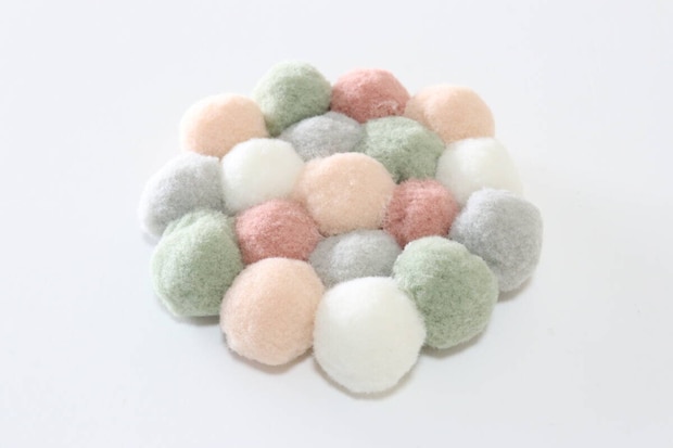 ダイソー　デコレーションボール　コースター　ハンドメイド