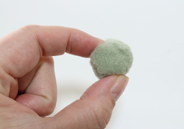 ダイソーで見つけて買うしかなかった！「セレショなら500円級」憧れのアレを自作できるボール