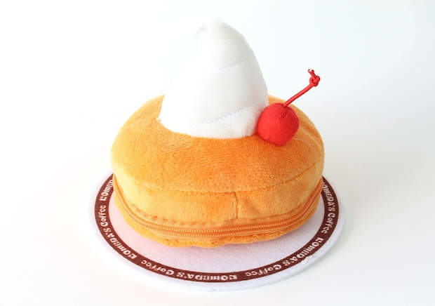 コメダ珈琲店　ふわふわシロノワールポーチ