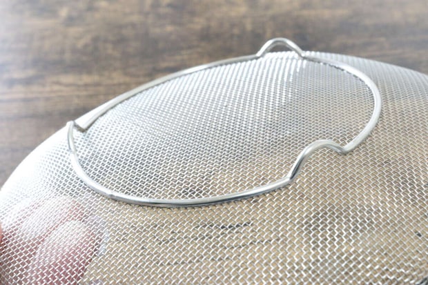 浅型ザル　セリア　足