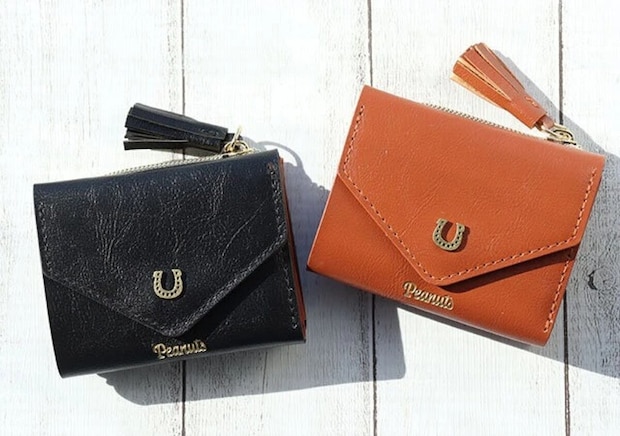 SNOOPY YEAR OF THE HORSE MINI WALLET BOOK