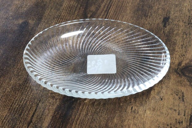 セリア　ガラス　皿