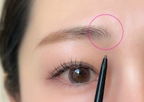 その眉、昔のまま？時代遅れに見えちゃう…NG眉の改善テク