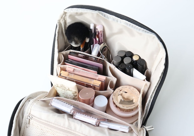 BRILMY [ブリルミー]　中身が見えて時短がかなうズボラに優しいスタンドポーチ立てる収納