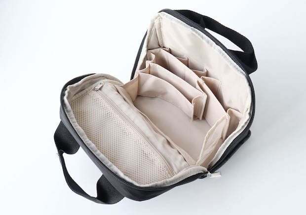 BRILMY [ブリルミー]　中身が見えて時短がかなうズボラに優しいスタンドポーチ