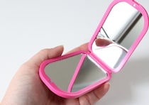 やっと出会えてうれし泣き！何軒ハシゴしてでも欲しい♡大人が探し回ってる100均ミラー