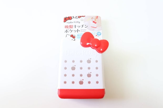 ダイソーの吸盤キッチンポケットK／Tリボンのパッケージ