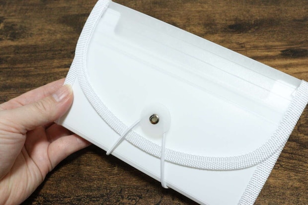 セクションファイル(13ポケット、B、白) サイズ感 セクションファイル(13ポケット、B、白) サイズ感