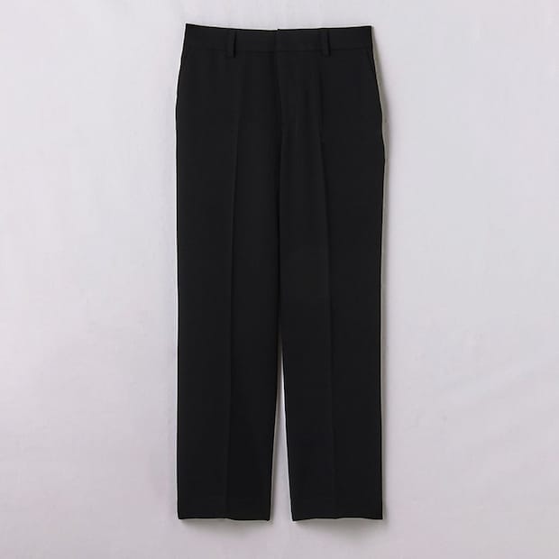 しまむらのストレートパンツ（どこでもっと！）